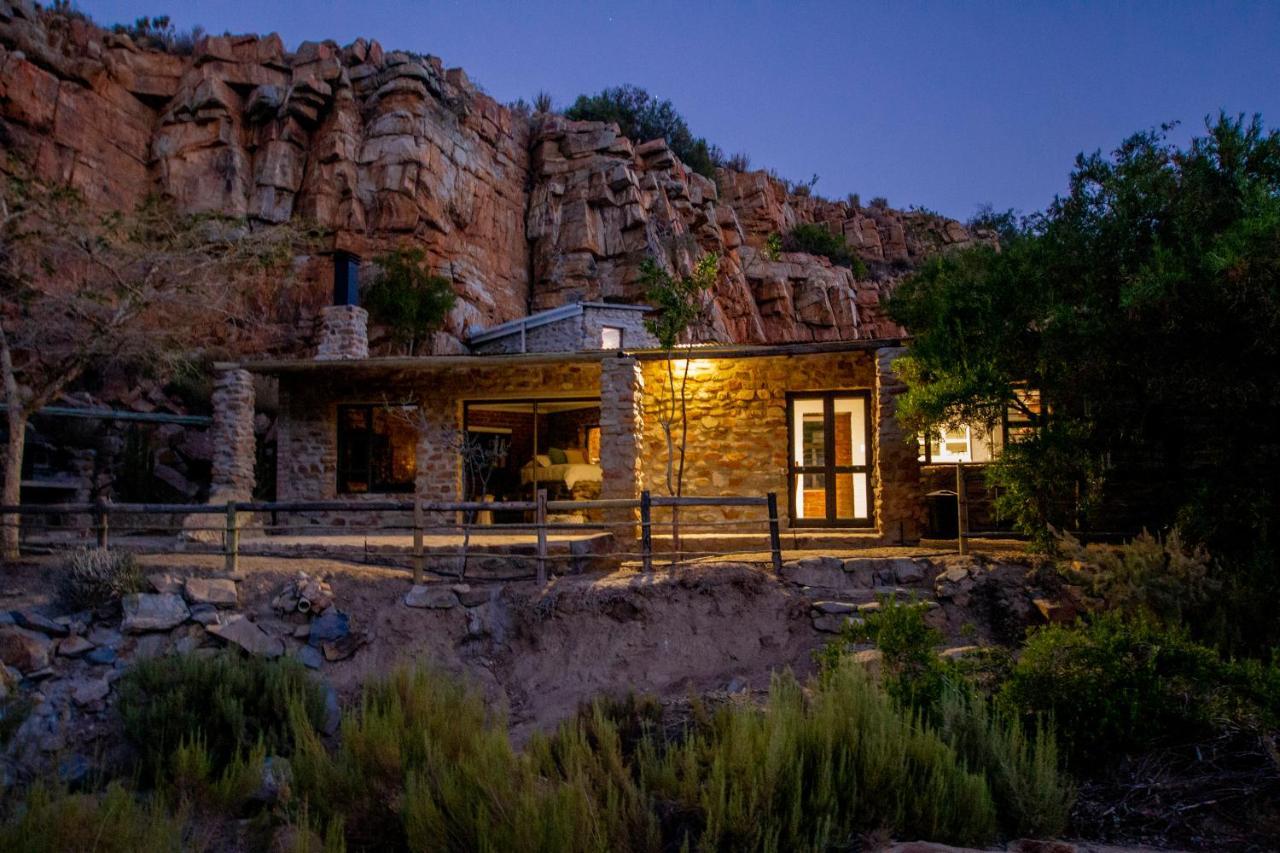 Desert Wind Private Guest And Game Farm Монтегю Экстерьер фото